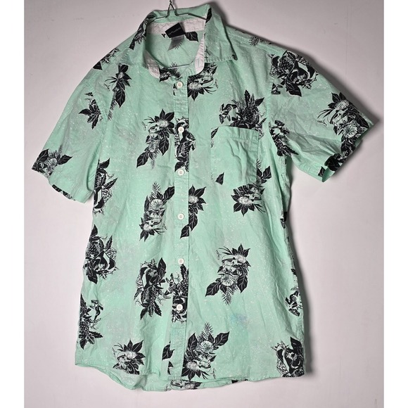 Star Wars‎ Green Darth Vader Tropical Shirt Mens Short Sleeve Button-Up Size Med - Picture 1 of 6